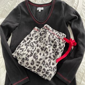 Pajamagram Set Women Size XS